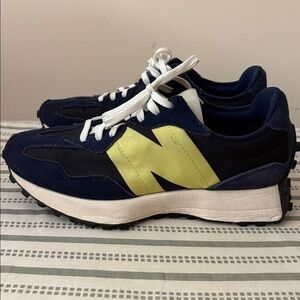 New Balance Dark Blue and Light Yellow Sneakers